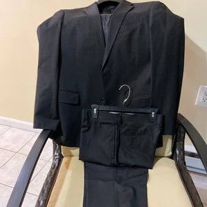 (Tommy Hilfiger) New Used Suit For Sale